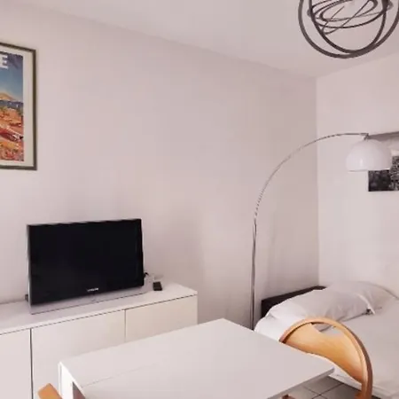 With View Near 公寓 尼斯